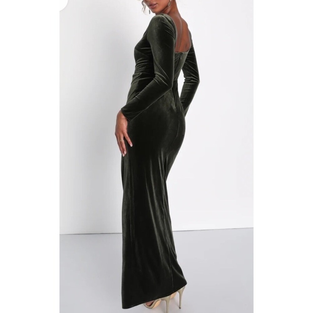 NWT Lulus Lush Adventures Olive‎ Green Velvet Long Sleeve Maxi Dress M - Picture 3 of 10